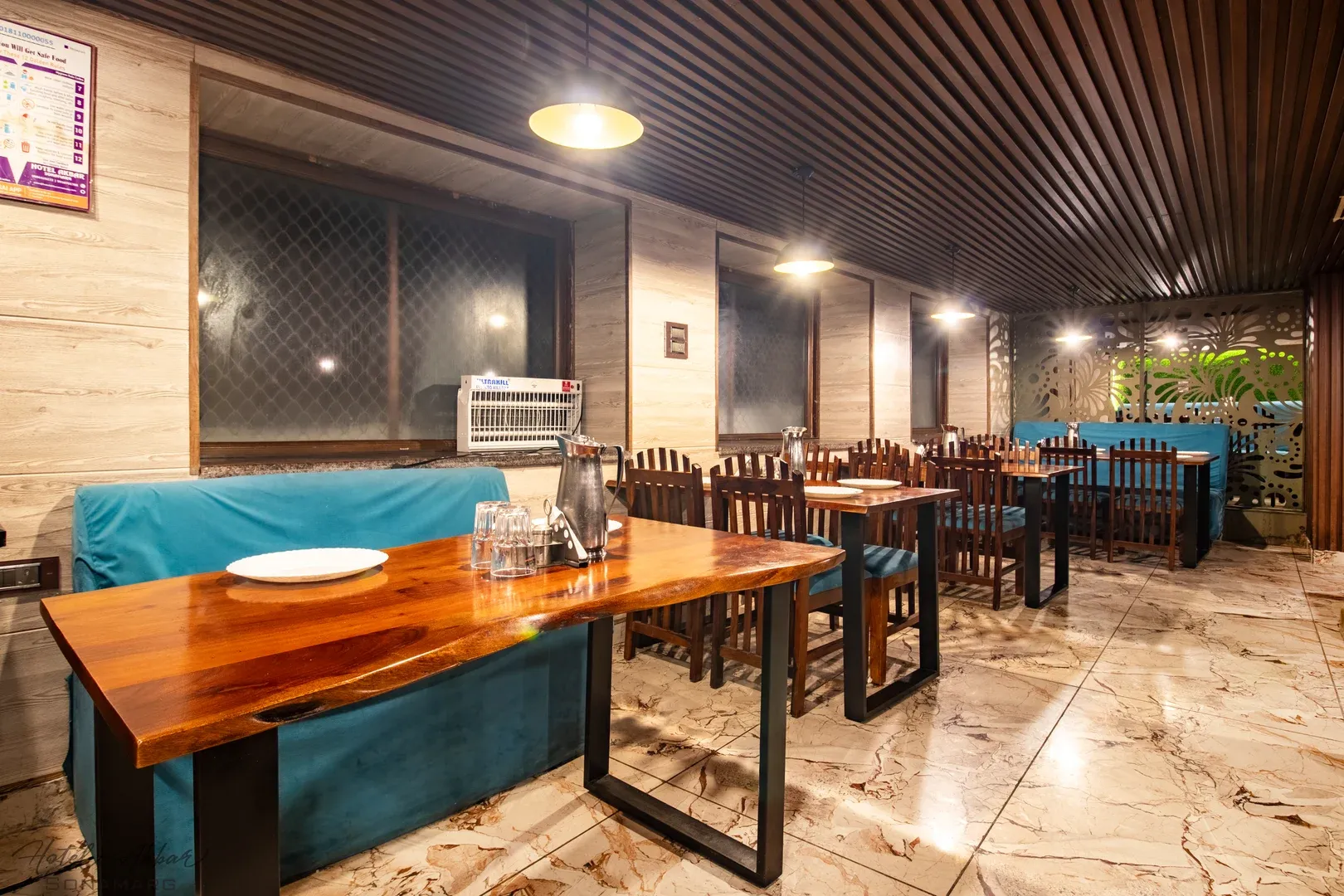 Dining & Cuisine